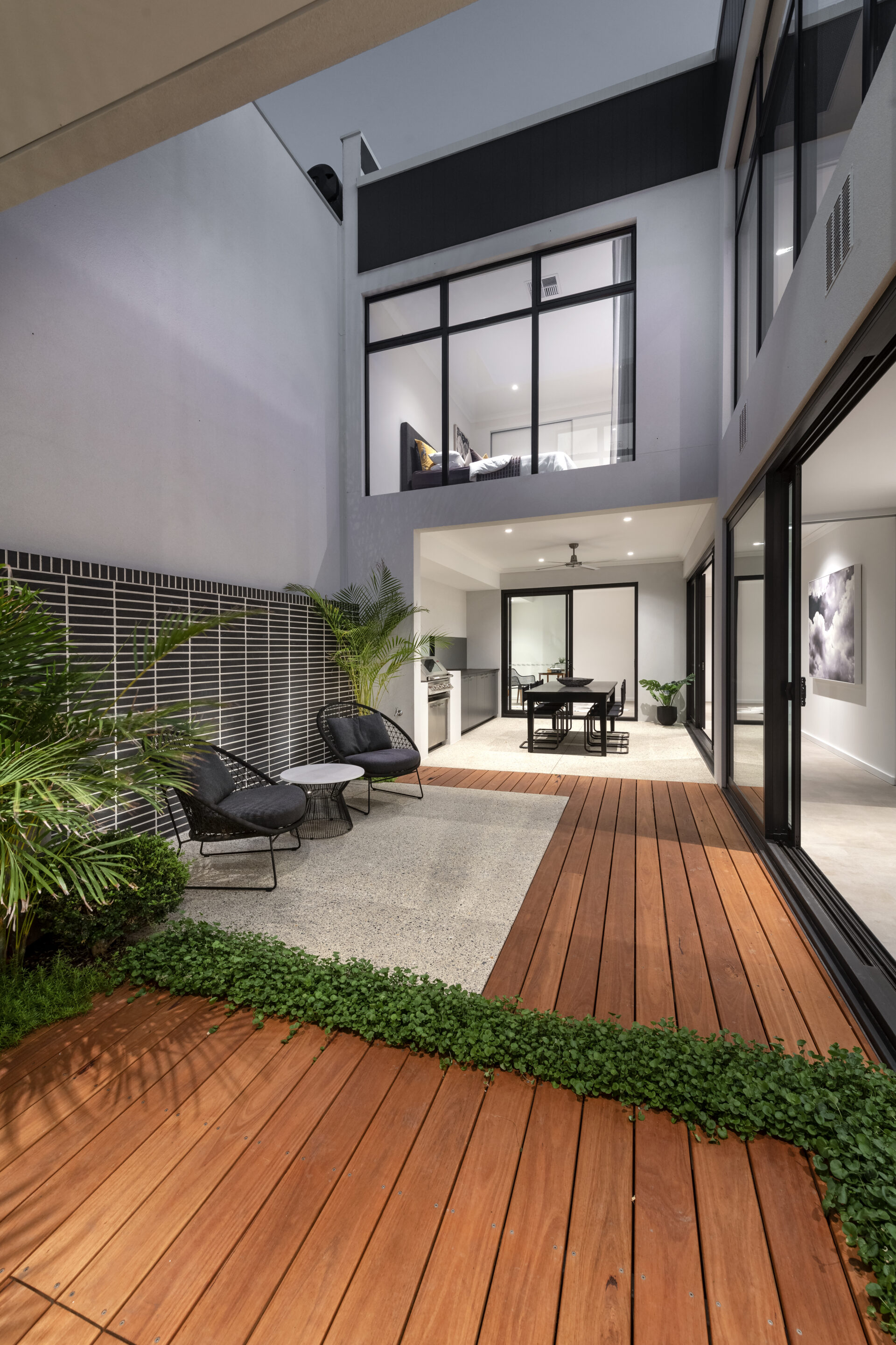 Open courtyard at the centre of a narrow lot home design