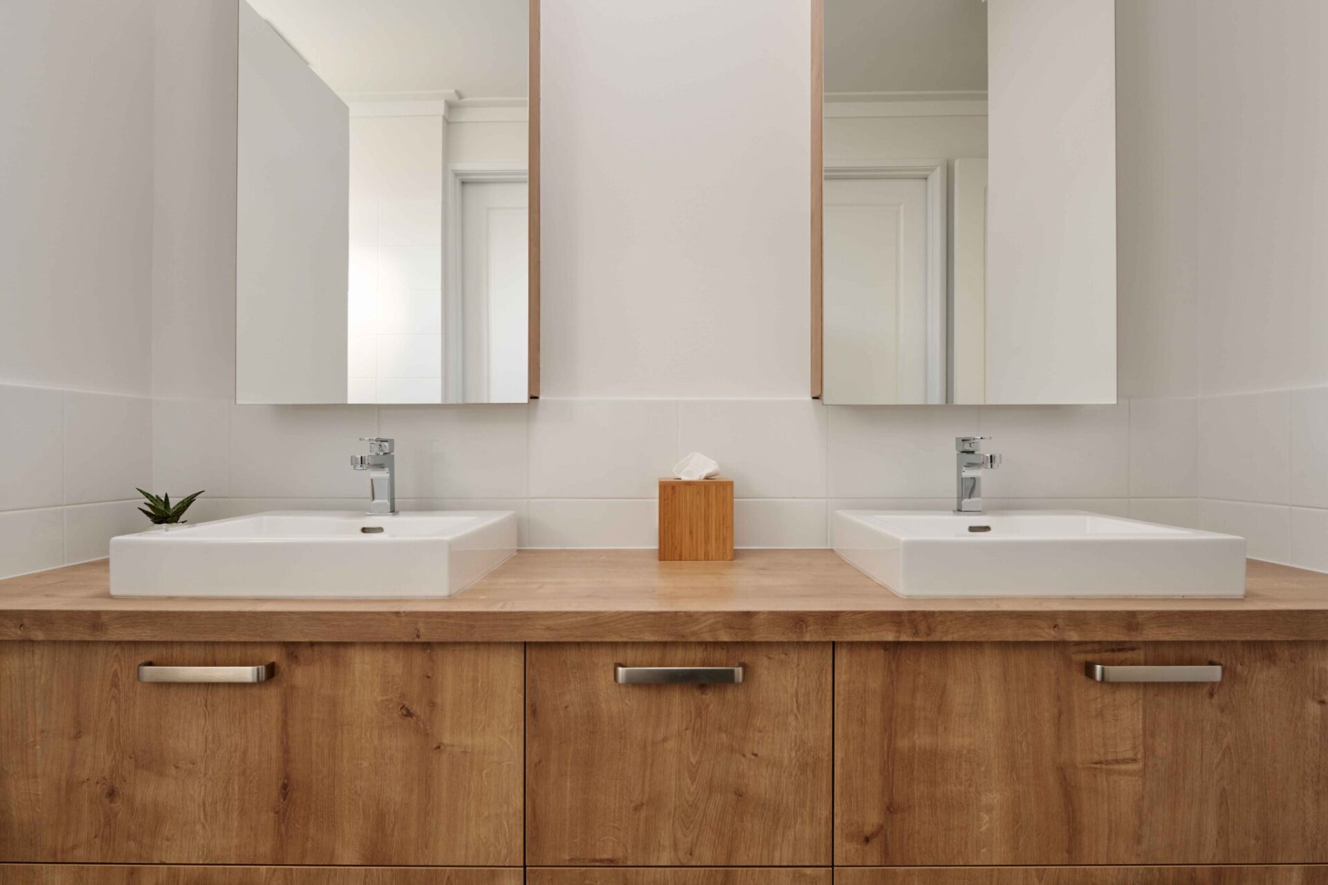 Residential Attitudes Urbanite double-vanity 