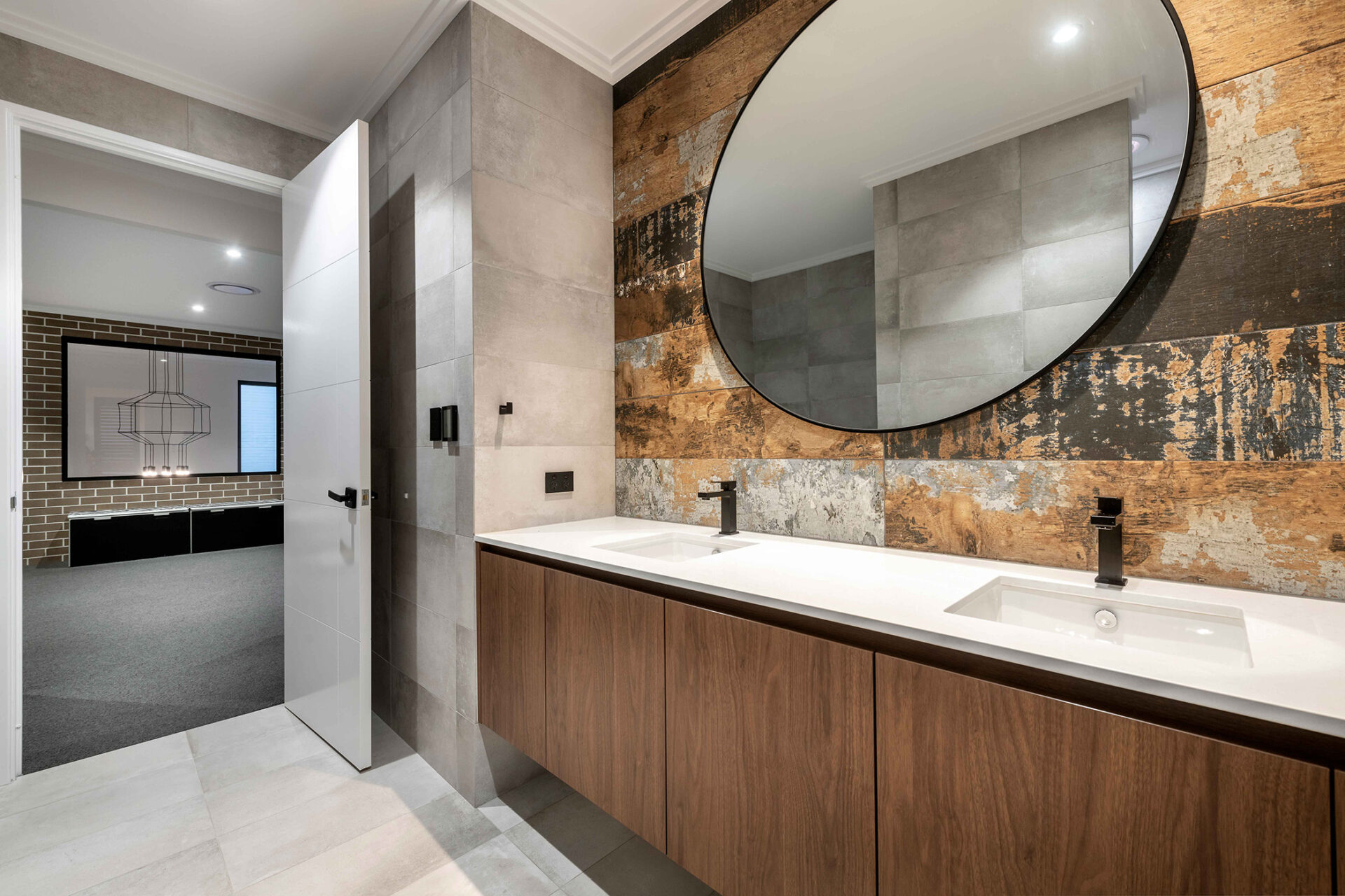 Modern bathroom with textured wall 