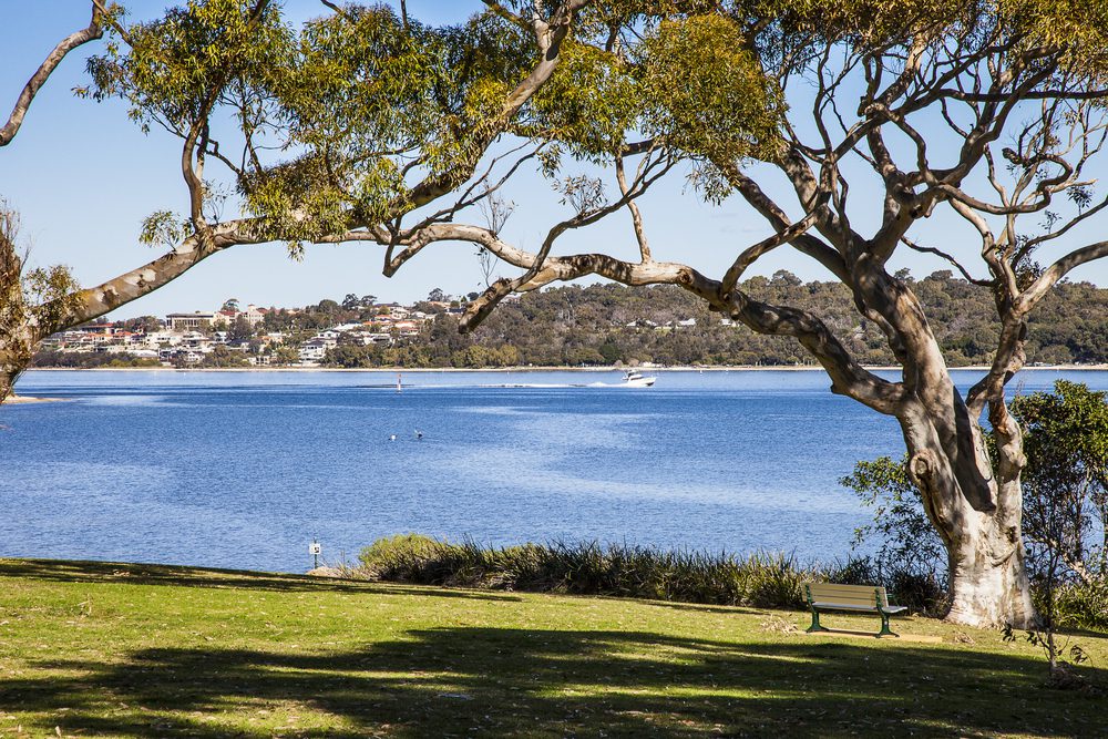 Dalkeith river front, one of the safest suburbs to build a new home in Perth